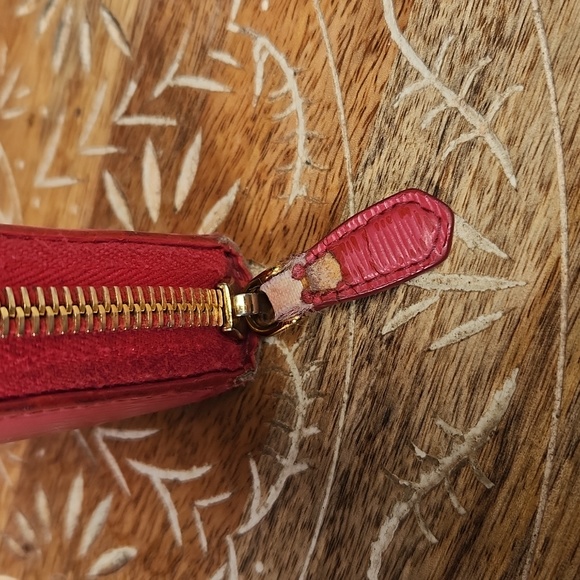 Prada Long Zip Wallet in Pink Authentication Included - Picture 8 of 14